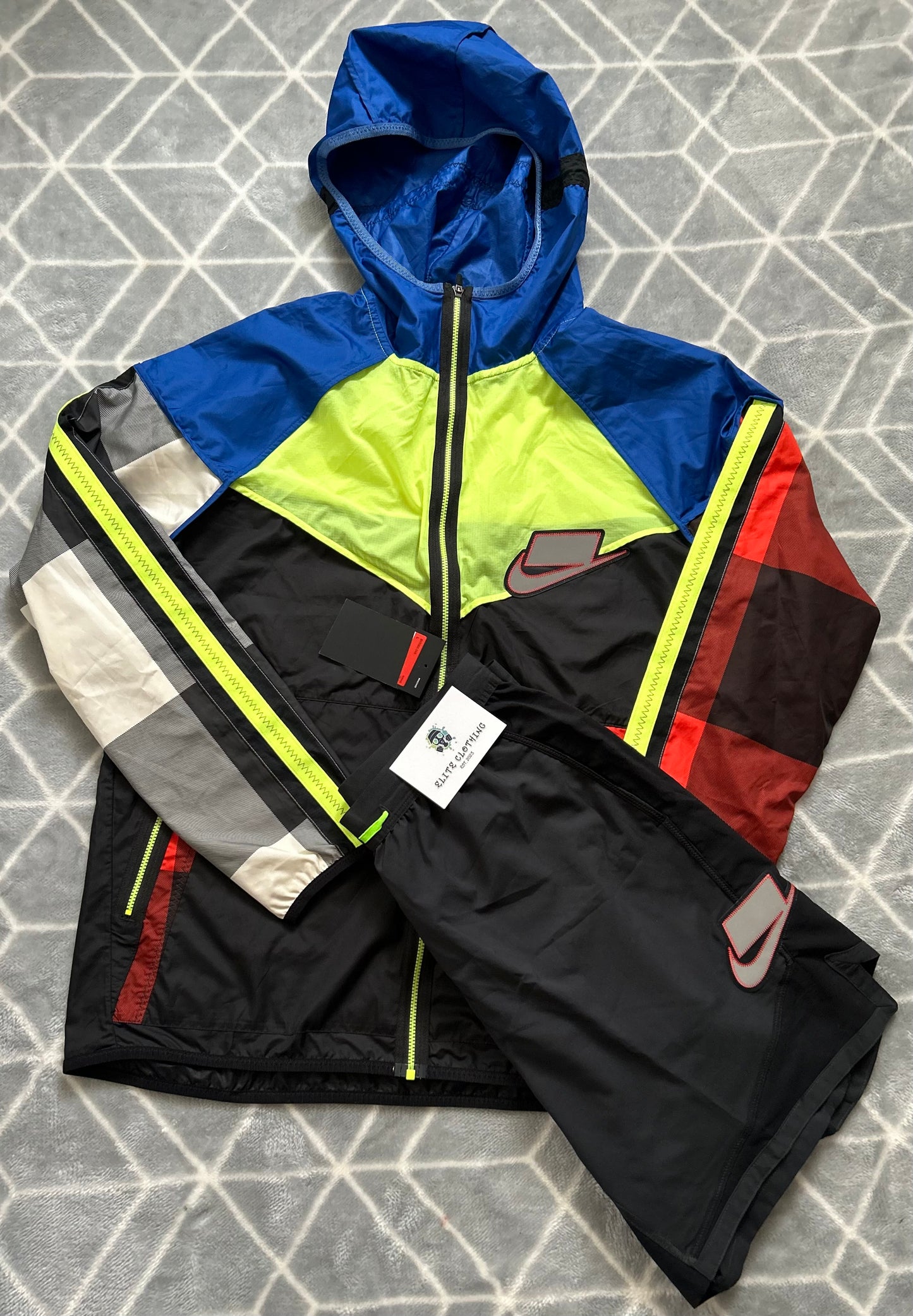 Nike Meekz Windbreaker - Black/Volt