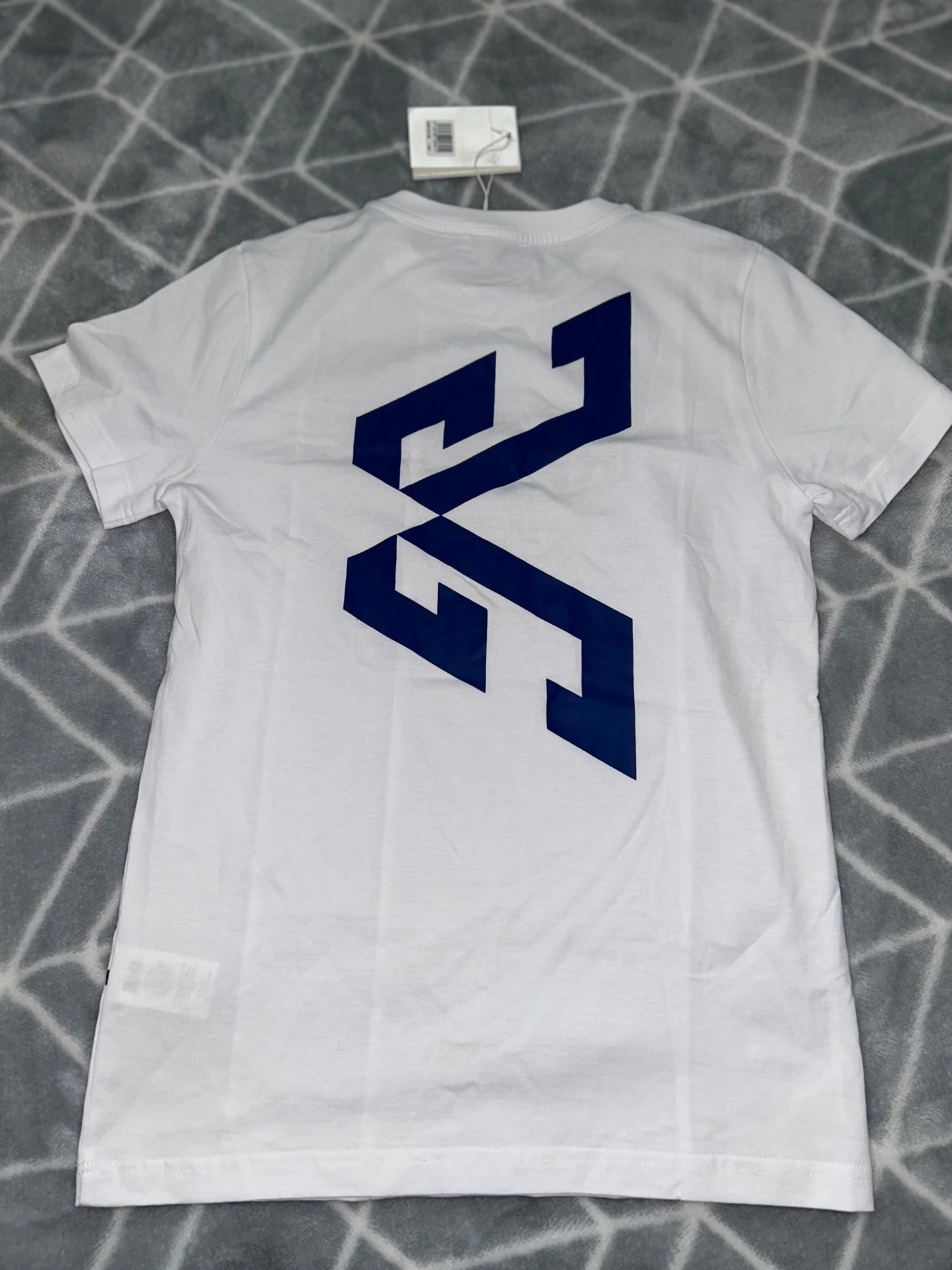 Givenchy t shirt