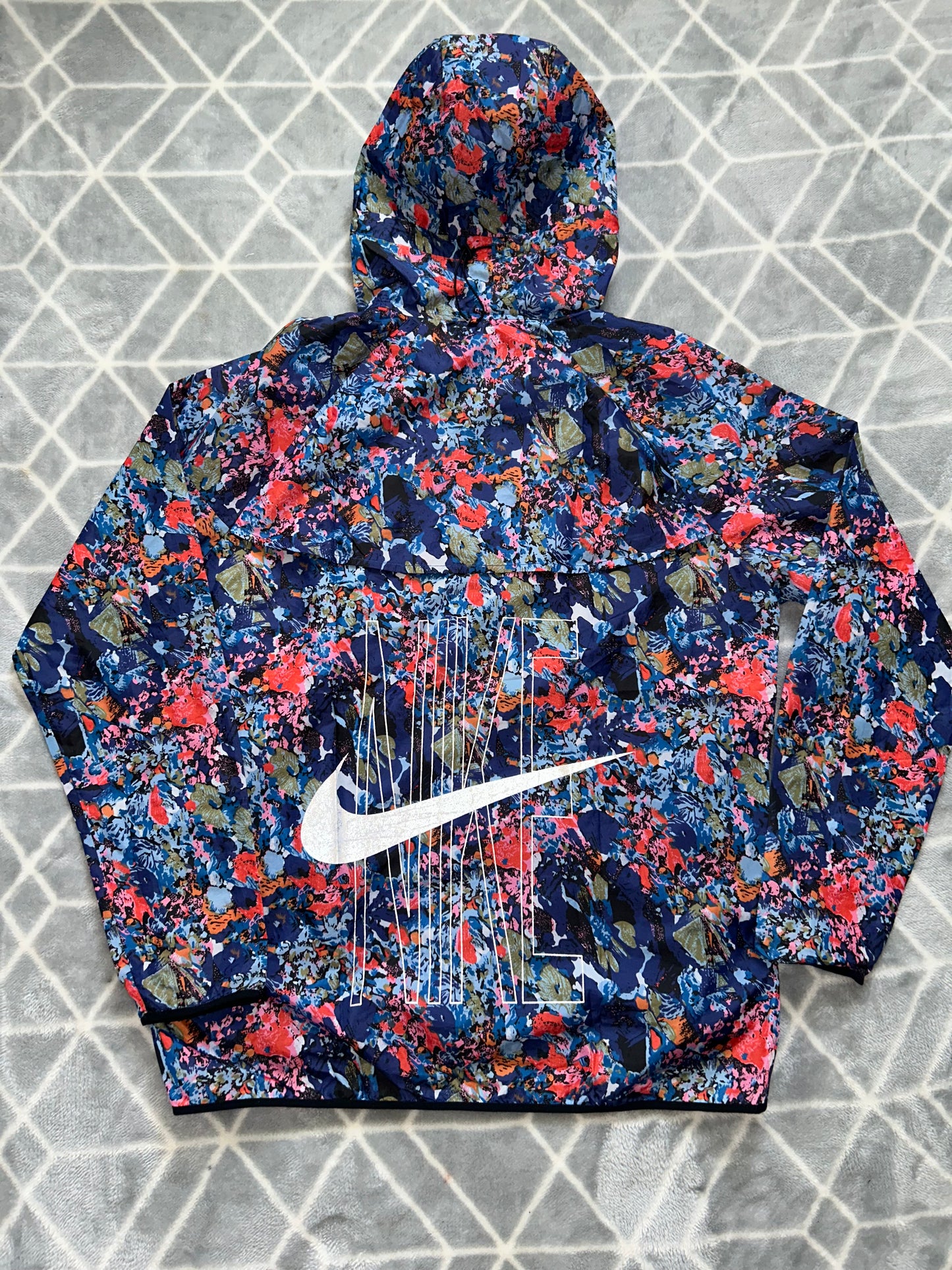 Nike floral windbreaker blue/pink