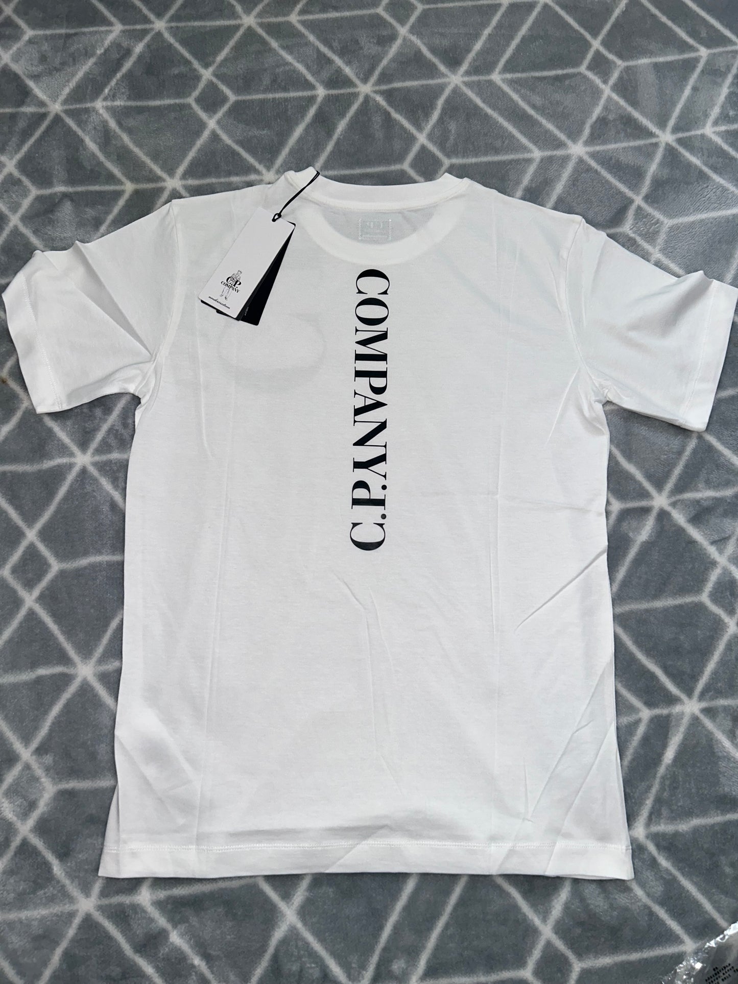 Cp company t