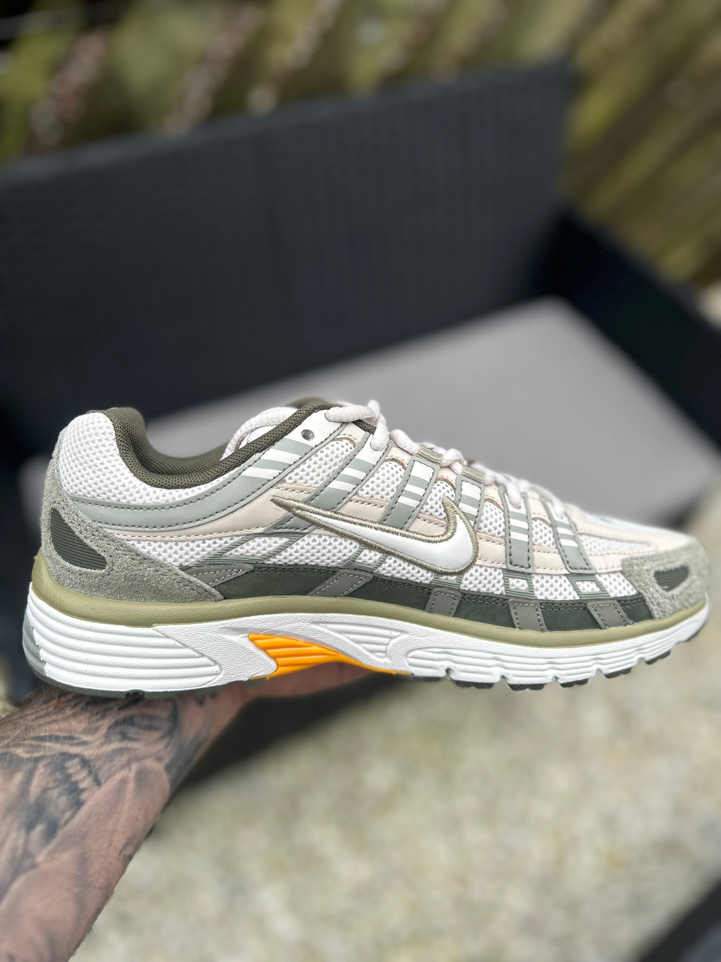 Nike p6000 “khaki”
