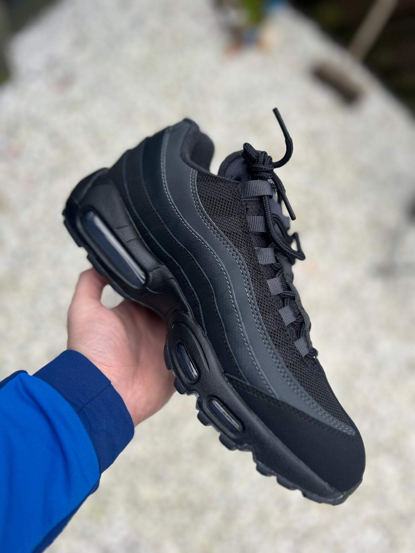 Air max 95s black and smoke grey