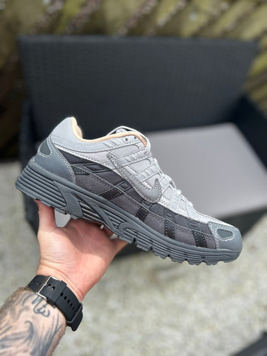 Nike p6000 grey black