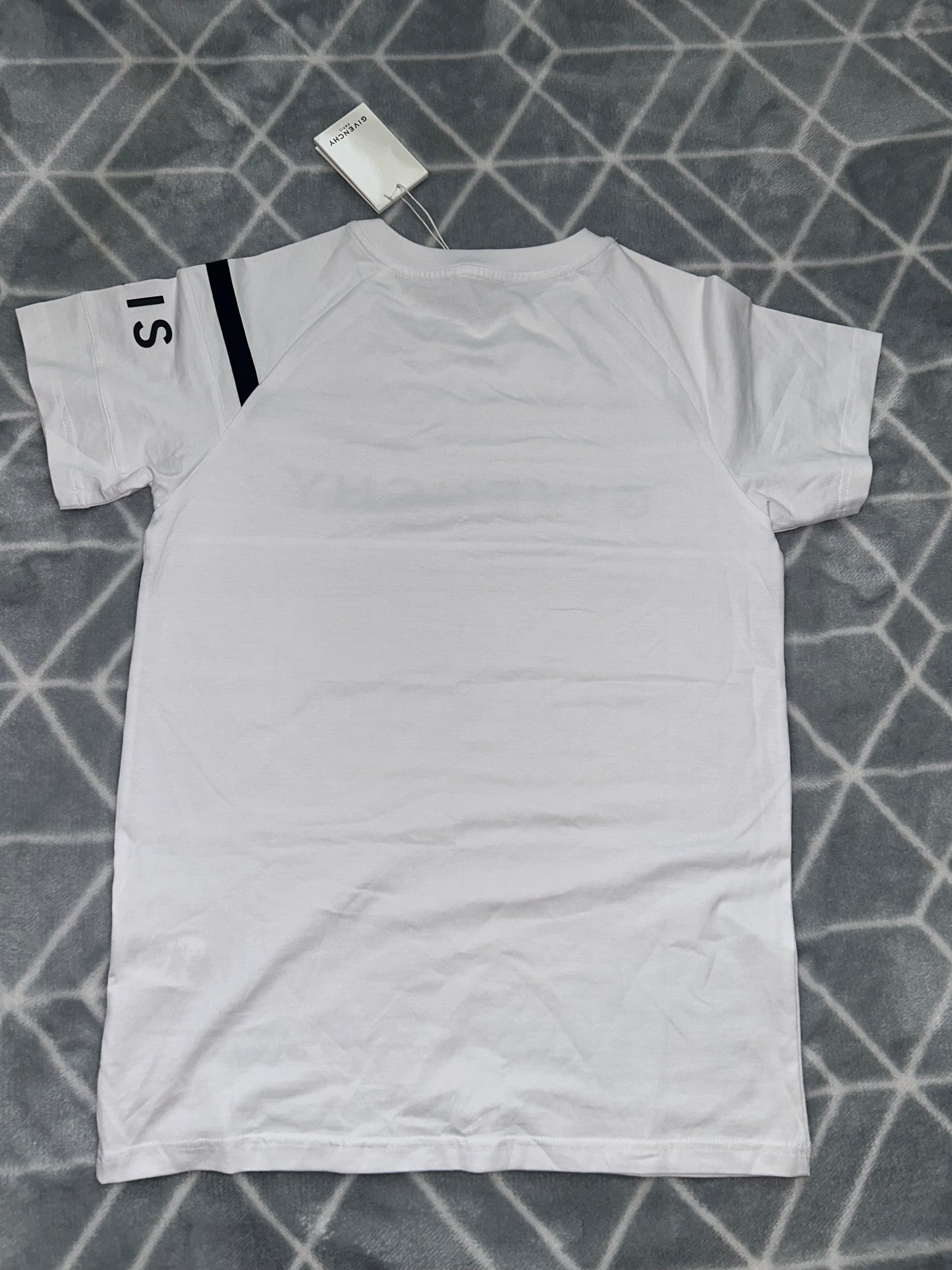 Givenchy t shirt