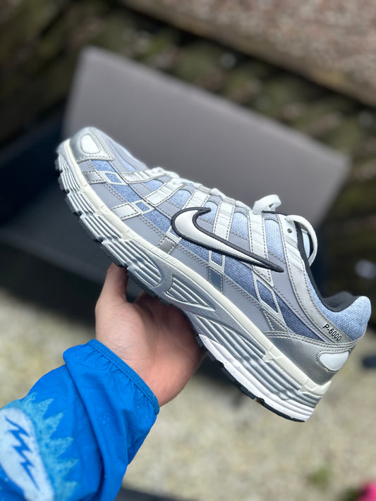 Nike p6000 - METALLIC SILVER WHITE WOLF GREY