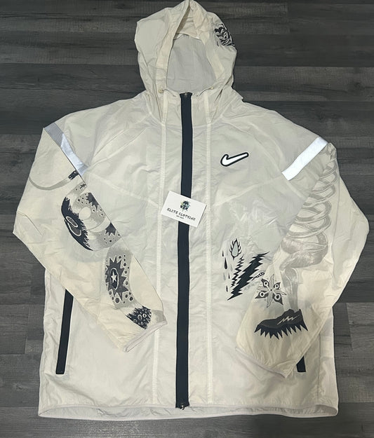 Nike “Chinese dragon” windbreaker