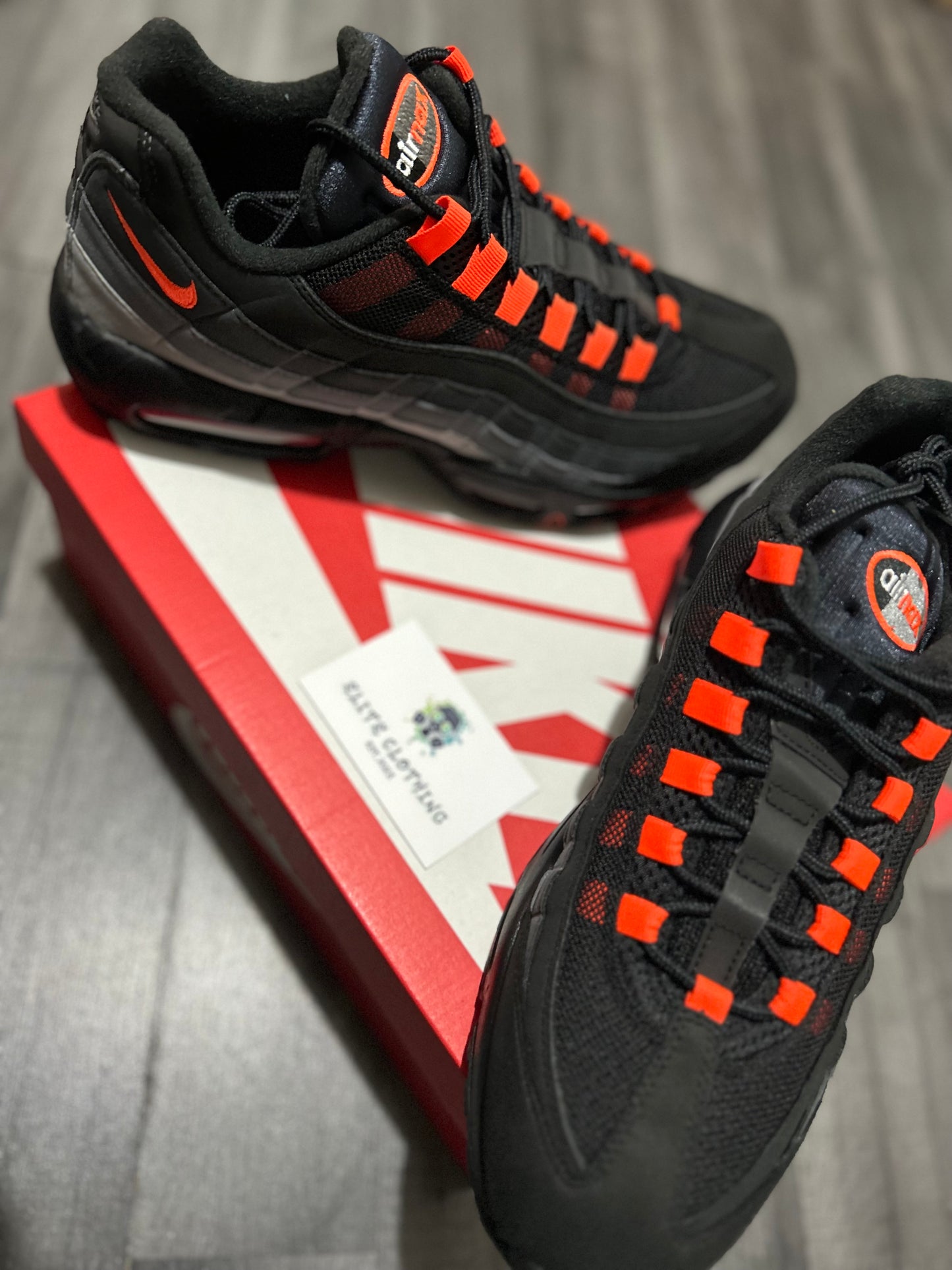 Air max 95s hyper crimson