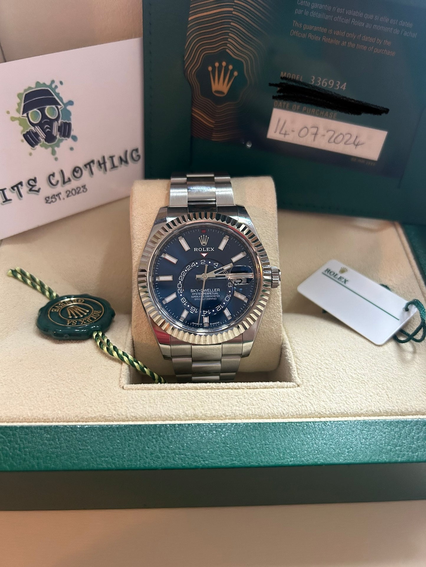 Rolex skydweller blue face