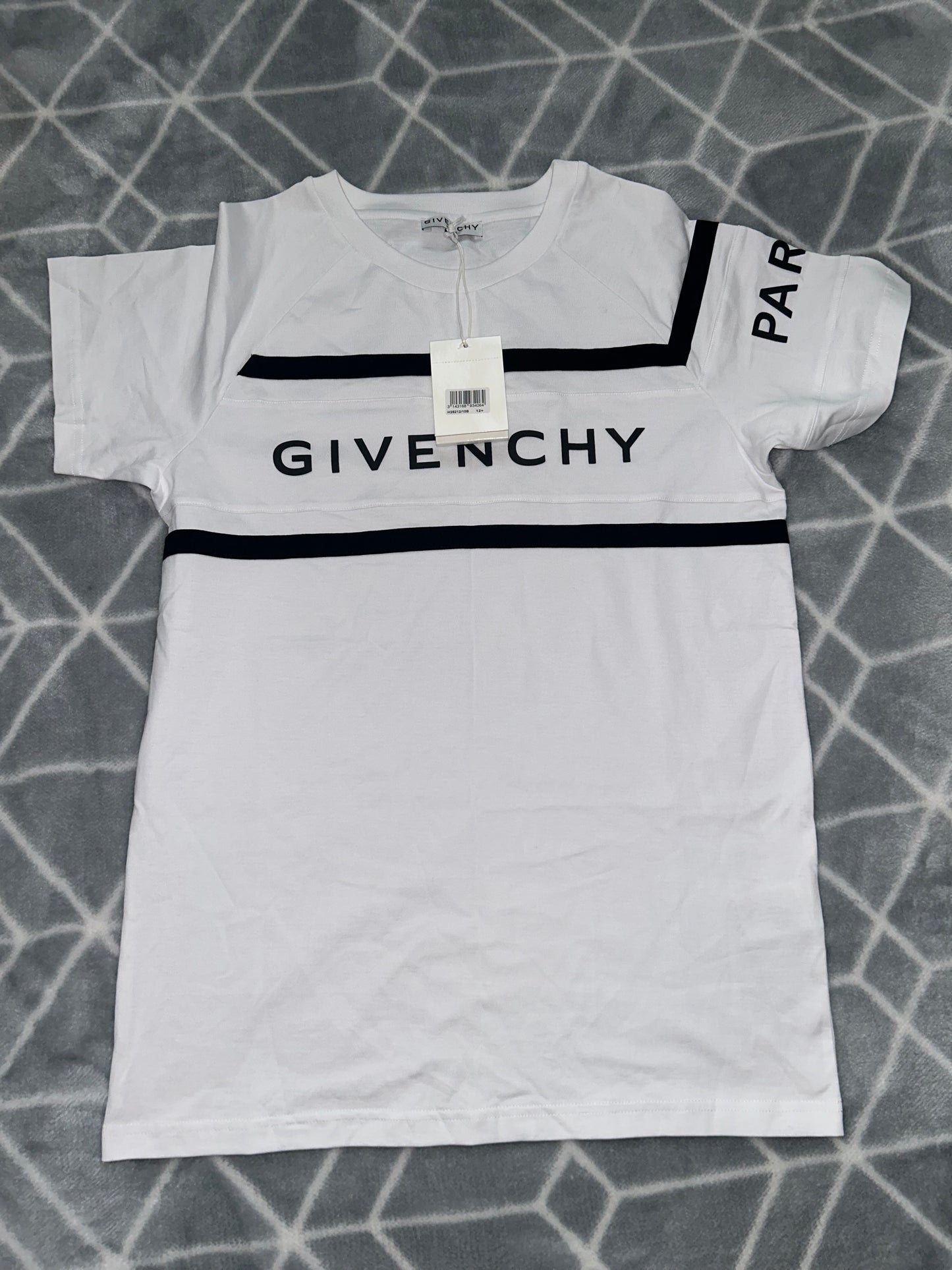 Givenchy t shirt